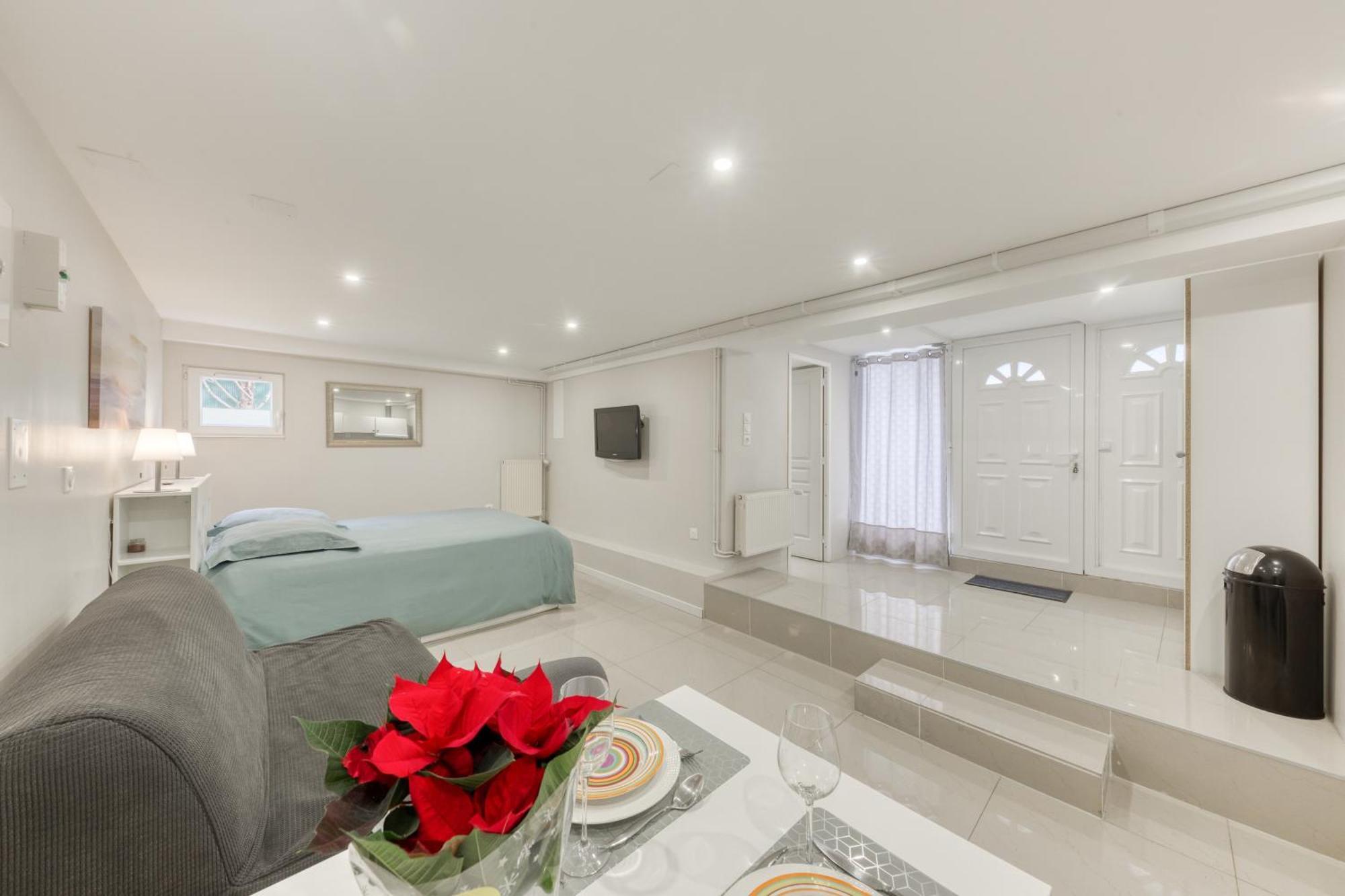 Studio Cosy - 35M2 - Paris -Disneyland - Rer A Нуазі-ле-Гран Екстер'єр фото